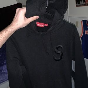 Supreme S tonal hoodie